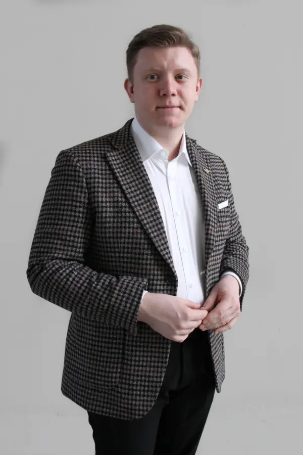  Wiktor Noworolnik