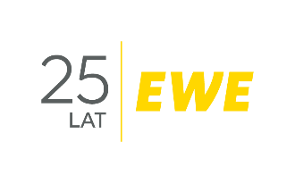 Logo EWE z okazji 25-lecia firmy. Po lewej stronie, w szarym kolorze, znajduje się liczba "25" oraz napis "LAT" poniżej. Po prawej stronie, oddzielony żółtą pionową linią, widnieje żółty napis "EWE" na czarnym tle. Logo jest proste, eleganckie i wyraźnie celebruje 25 lat istnienia firmy.